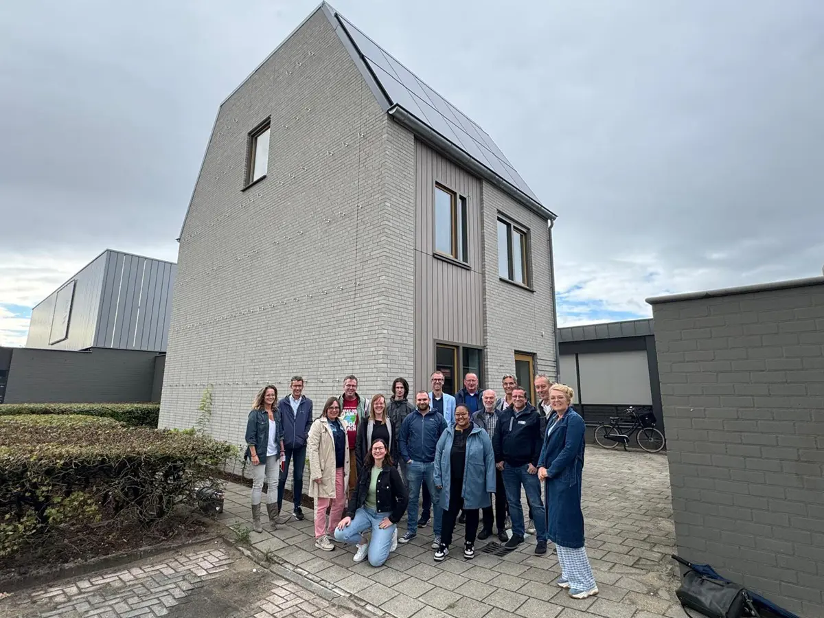 PHOTO-2025-09-15-12-05-00 klein.jpg