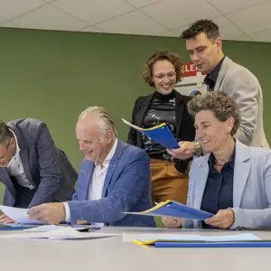 contractondertekening-woningdelen_pers.webp